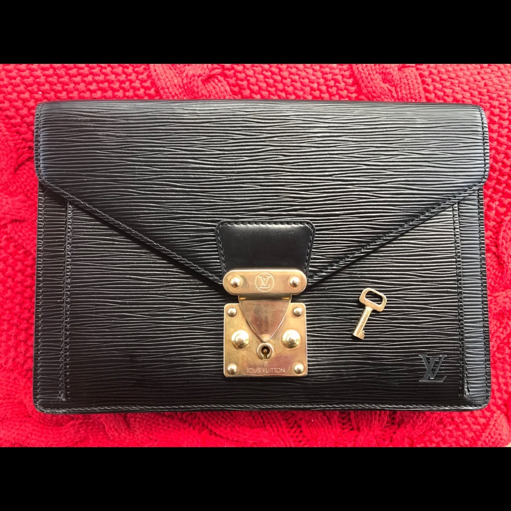 Louis Vuitton Black Epi Leather S-Lock‎ Pochette Clutch Bag Noir MI0965